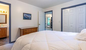 20010 Oakwood Dr, Abingdon, VA 24211