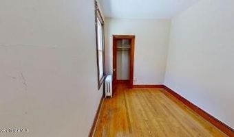 441 Myrtle Ave Apt 2, Albany, NY 12208