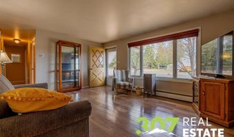 1214 Stampede Ave, Cody, WY 82414