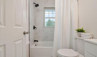 100 CARROLL Dr, Annapolis, MD 21403