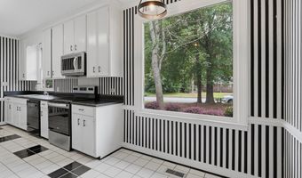 2316 Old Dominion Rd, Albany, GA 31721