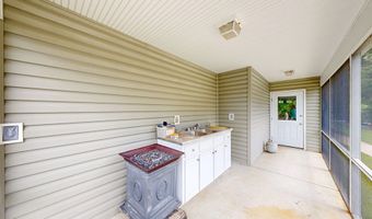 420 Lakeridge Dr, Abbeville, AL 36310