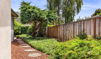 411 Baltusrol Dr, Aptos, CA 95003