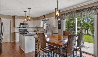 9107 Cherry Blossom Dr, Adams Twp., PA 16046