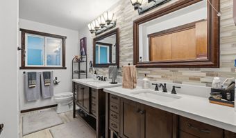 2555 NW SQUIRE Pl, Albany, OR 97321