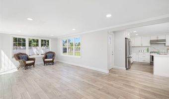 5 Lee Rd, Barrington, RI 02806