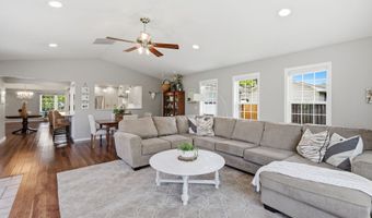 1420 CENTER St, Albany, OR 97322
