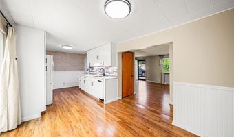 2716 Russell Rd, Ashtabula, OH 44004