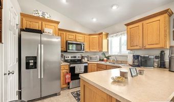 1190 Matchpoint Dr, Ammon, ID 83406