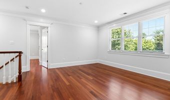 7527 WESTFIELD Dr, Bethesda, MD 20817