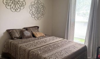 14137 Blairstown Dr, Baker, LA 70714