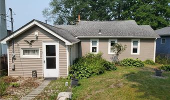 95 Mohawk St, Coventry, RI 02816