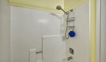 784 E St, Fernley, NV 89408