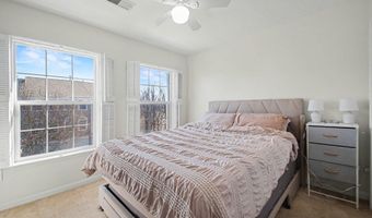 43686 PHELPS Ter, Ashburn, VA 20147