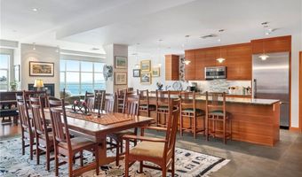 345 Thames St 407 N, Bristol, RI 02809