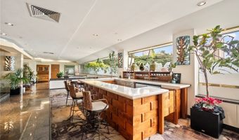 2045 Kalakaua Ave 1007, Honolulu, HI 96815