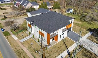 727 NE 2nd St, Bentonville, AR 72712