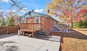 4211 DOWNING St, Annandale, VA 22003