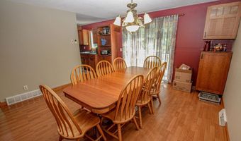 1712 Cranberry Ln NE, Alexandria, MN 56308