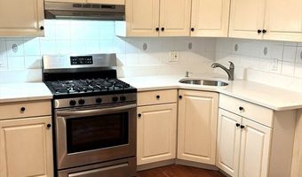 263 W 2nd St 1, Boston, MA 02127
