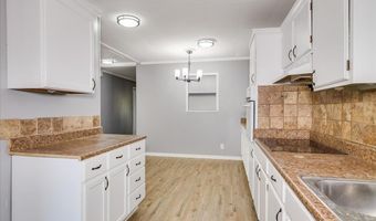 1207 E 7TH St, Cheyenne, WY 82007