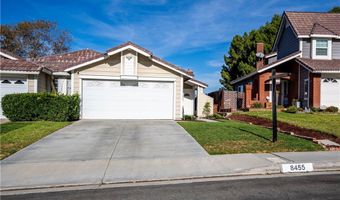 8455 E Amberwood St, Anaheim, CA 92808