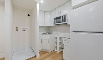 21 E CENTRAL Ave, Bergenfield, NJ 07621