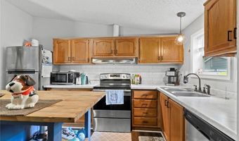 428 W Cross St, Austin, IN 47102
