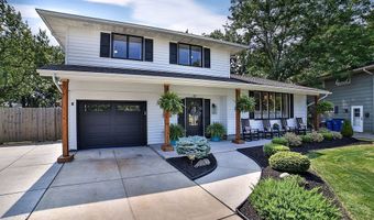 715 Edgewater Dr, Amherst, NY 14228
