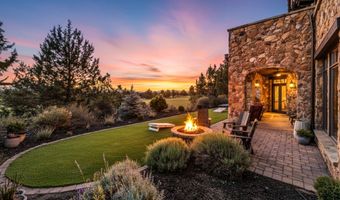 22887 Ghost Tree Ln, Bend, OR 97701
