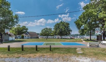 45 E LAKE Dr, Annapolis, MD 21403