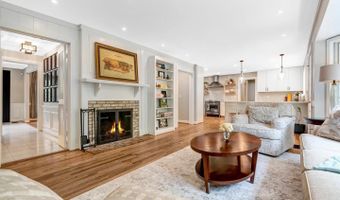 3602 SOUTH Pl #2, Alexandria, VA 22309