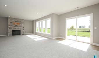 1005 S Haley Ave, Brandon, SD 57005