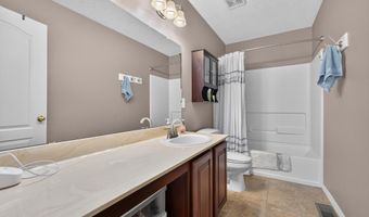2912 McKinnon Way SW, Albuquerque, NM 87121