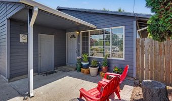 111 ENOS St, Amity, OR 97101
