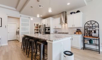 945 Datura Dr, Alamogordo, NM 88310