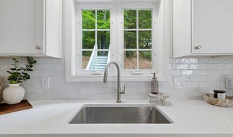 72 Windham Ave, Colchester, CT 06415