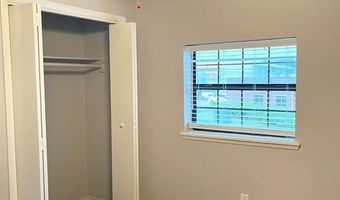 428 SE G St 1, Bentonville, AR 72712