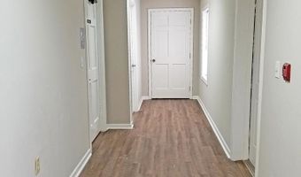 230 Charwood Dr Suite E, Abingdon, VA 24210