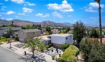 5629 Rainbow Crest Dr, Agoura Hills, CA 91301