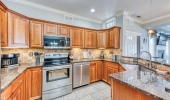 95 S Ridge Ln E102, Berlin, CT 06037