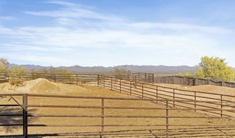 21620 W Buckwheat Ln, Congress, AZ 85332