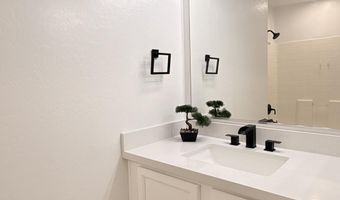 10562 W ALVARADO Rd, Avondale, AZ 85392