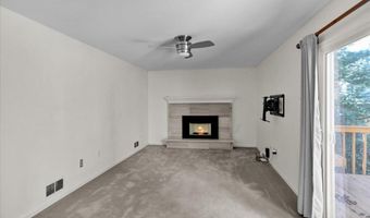 802 APPLE Dr, Reading, PA 19610