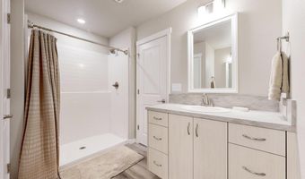 228 E 4th St, Berthoud, CO 80513