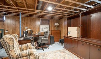 173 Terra Ln, Amherst, OH 44001