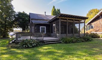 48 Ocean Ave, Jamestown, RI 02835