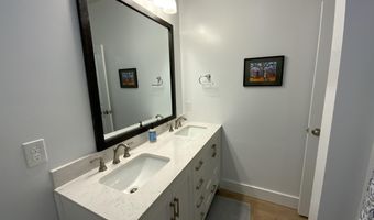 984 Cahill Dr, Andrews, NC 28901