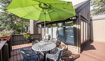 2 Haverhill Ct, Ann Arbor, MI 48105