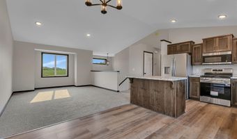 803 Prateria Ave, Avon, MN 56310